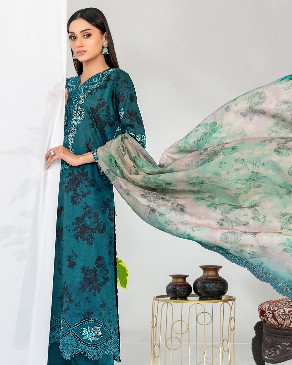 Teyana 3-Piece Embroidered Lawn by Tawakkal (D-3083)