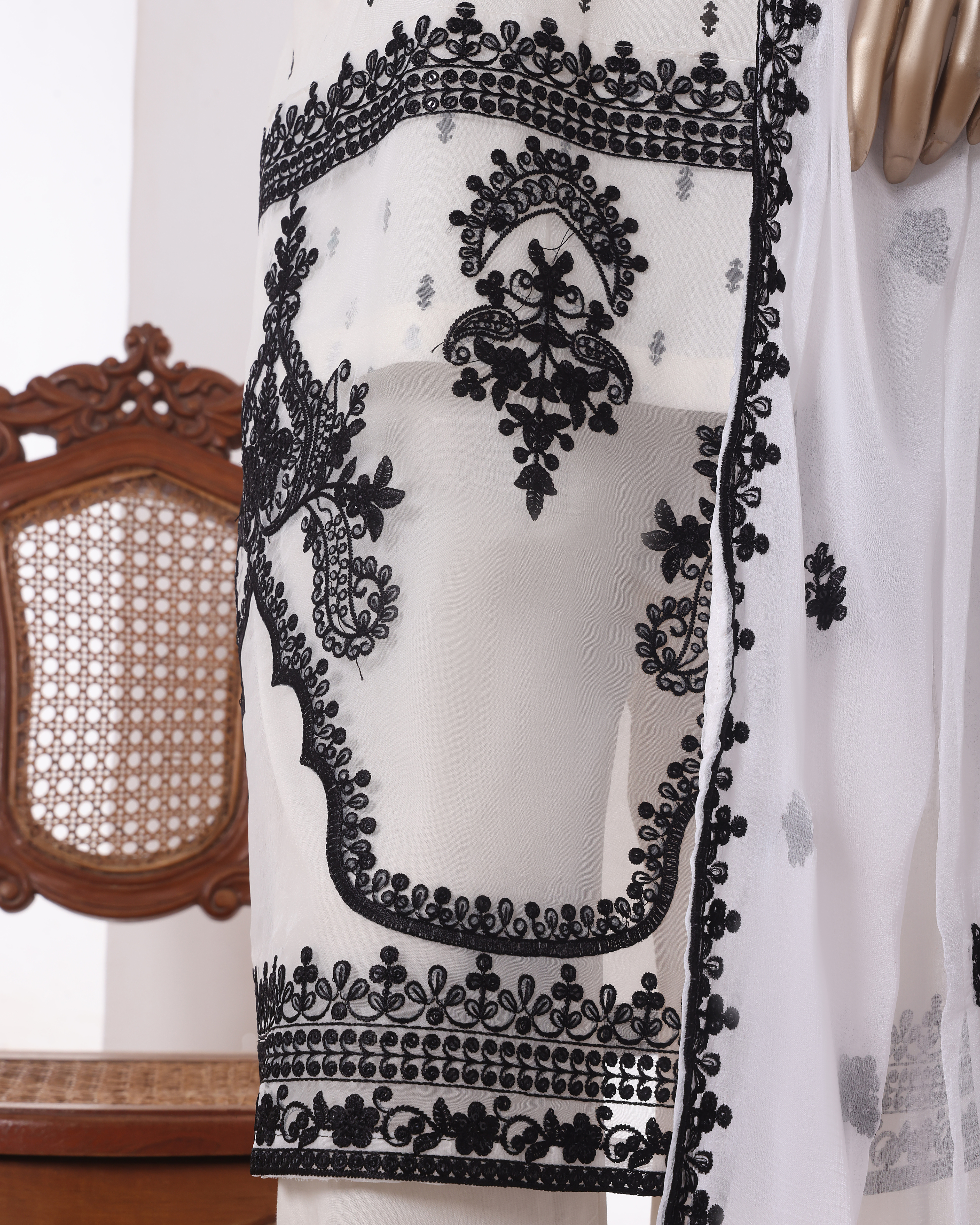 Khombi Black Arrow Stitched Embroidered Suit