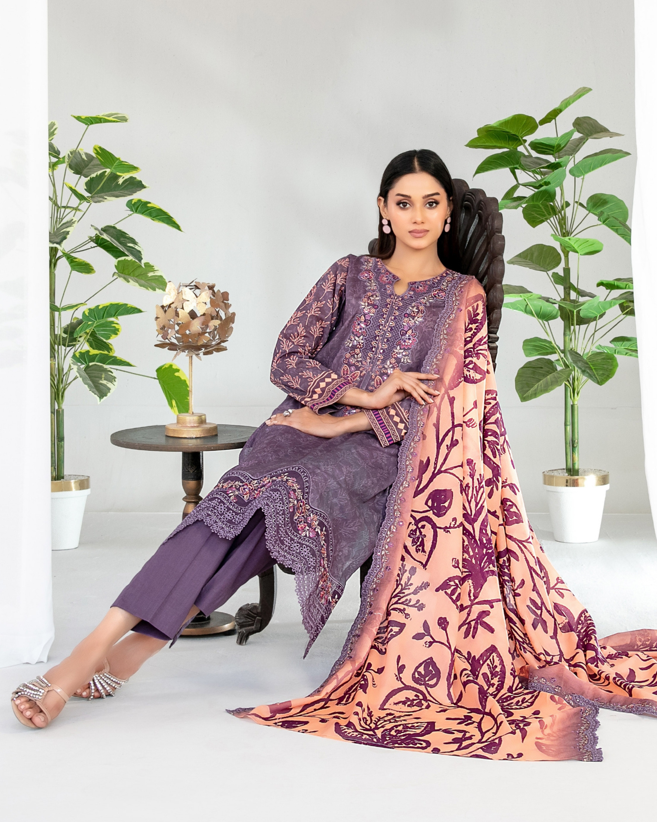 Teyana 3-Piece Embroidered Lawn by Tawakkal (D-3079)
