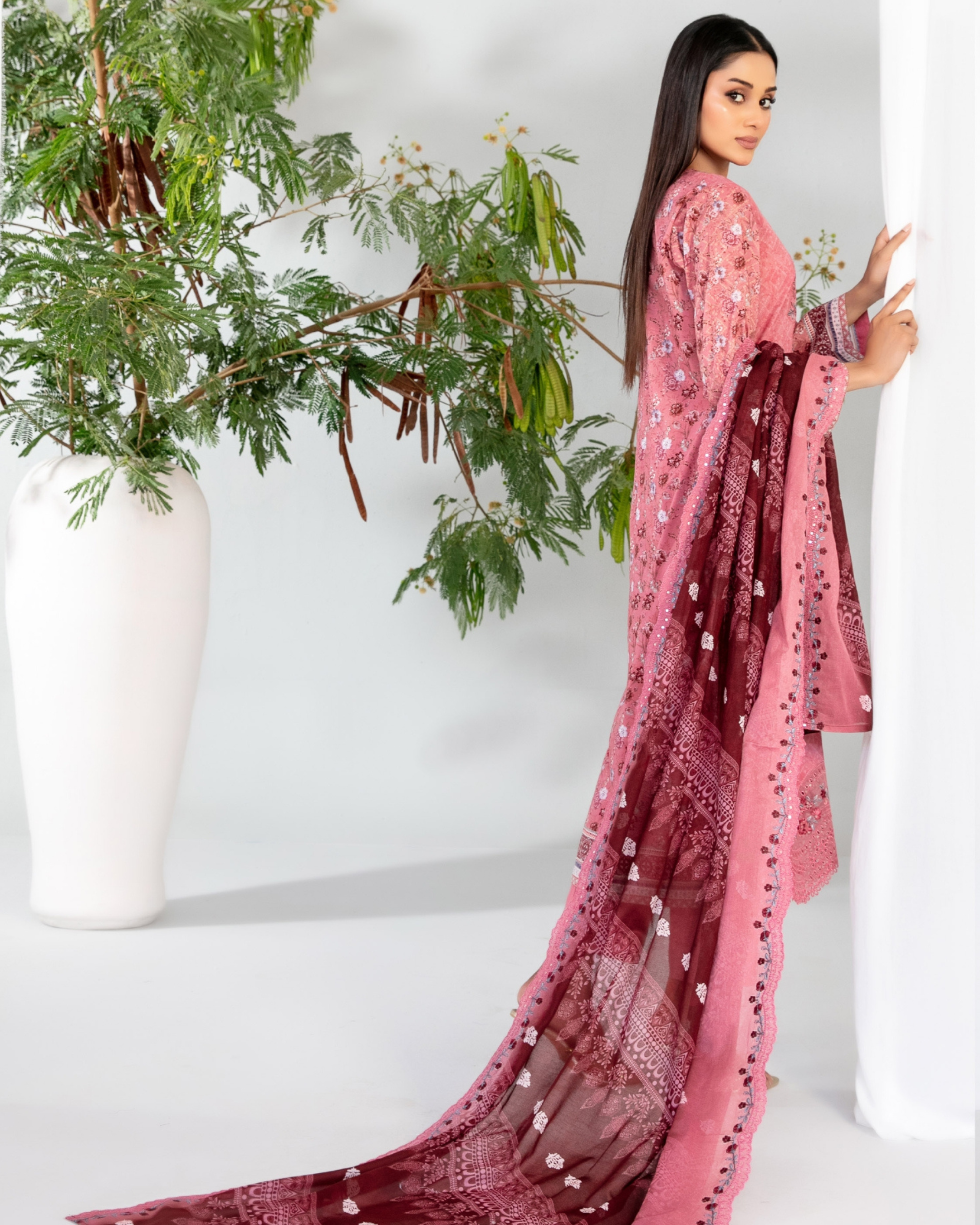 Teyana 3-Piece Embroidered Lawn by Tawakkal (D-3086)