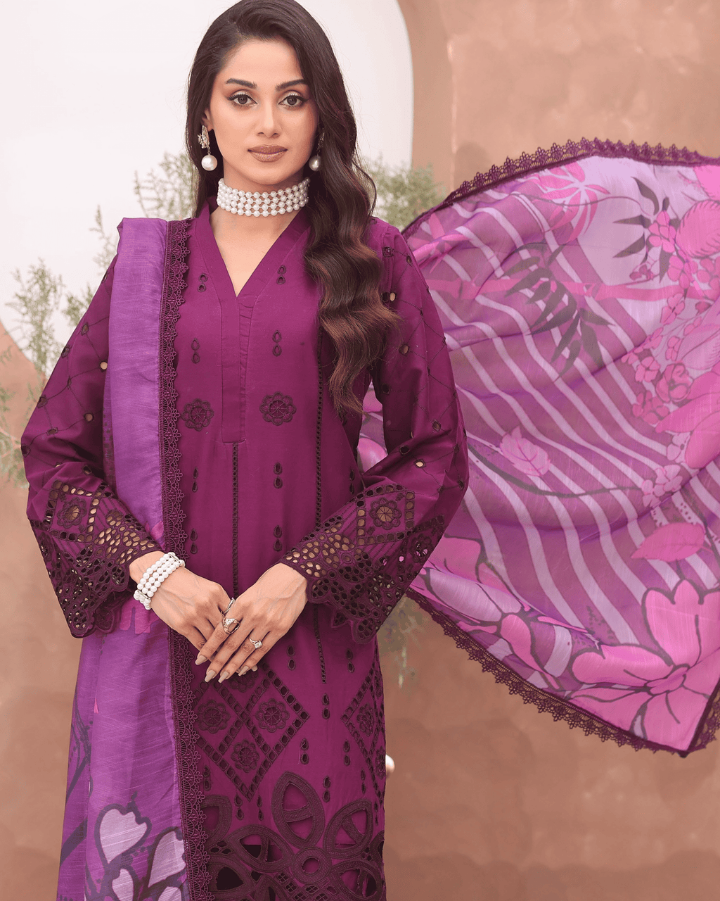 Dr Shiffli 3-Piece Embroidered Lawn by Dr. Haris (DRS-021)