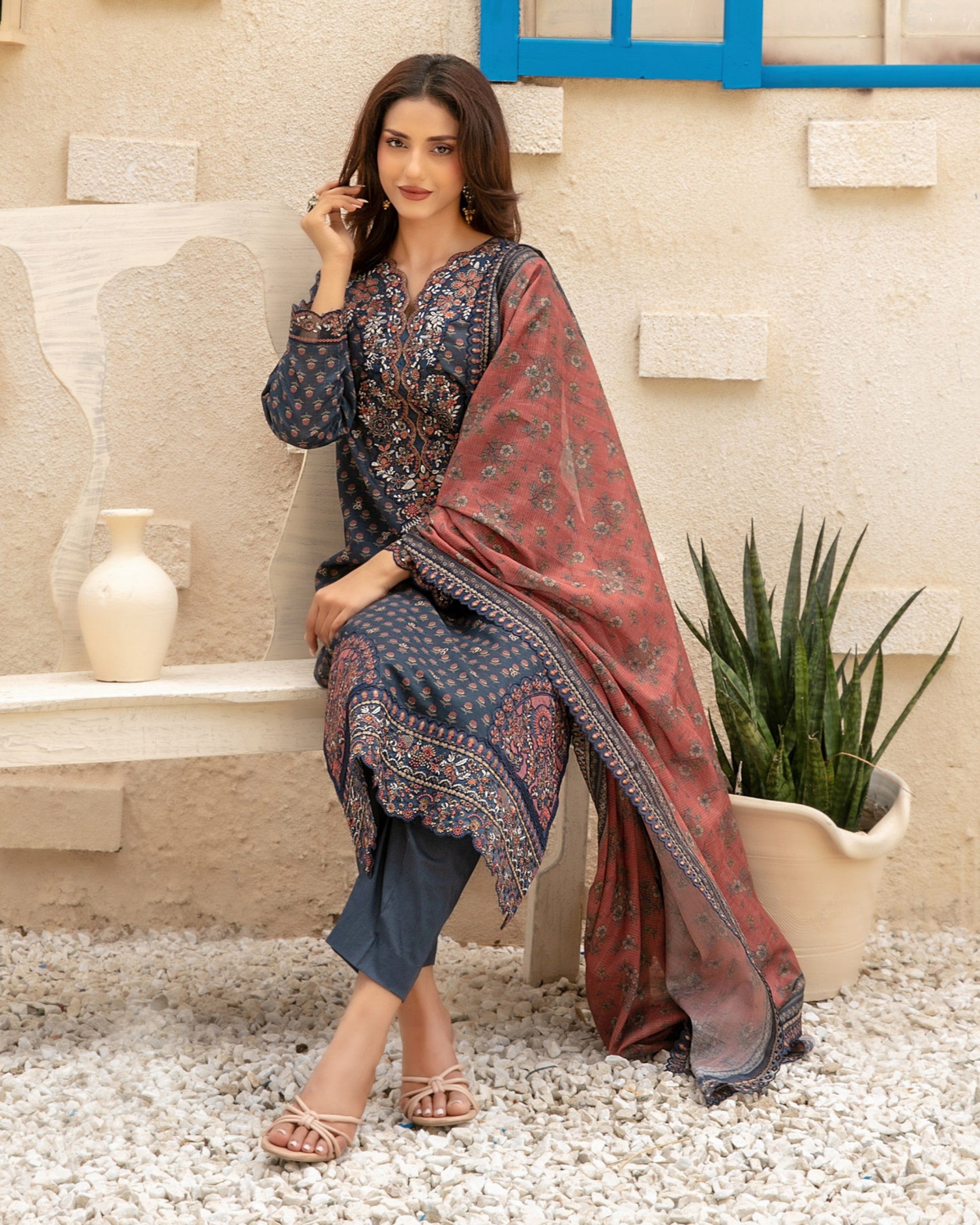 Laveen 3-Piece Embroidered Lawn by Tawakkal (D-4127)