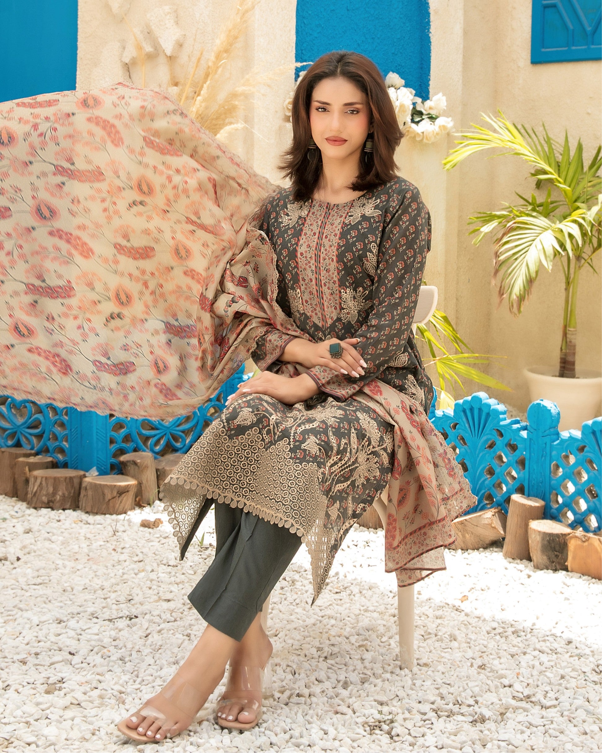 Neel 3-Piece Embroidered Lawn by Tawakkal (D-4125)
